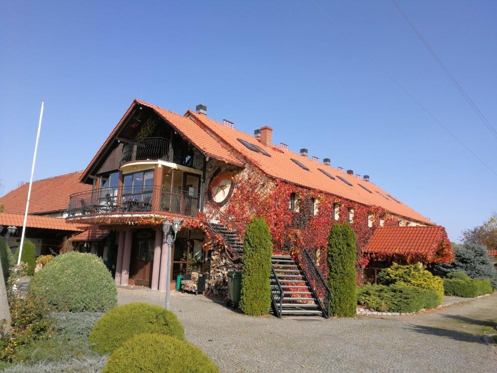 Podkowa Modliszow Villa Buitenkant foto