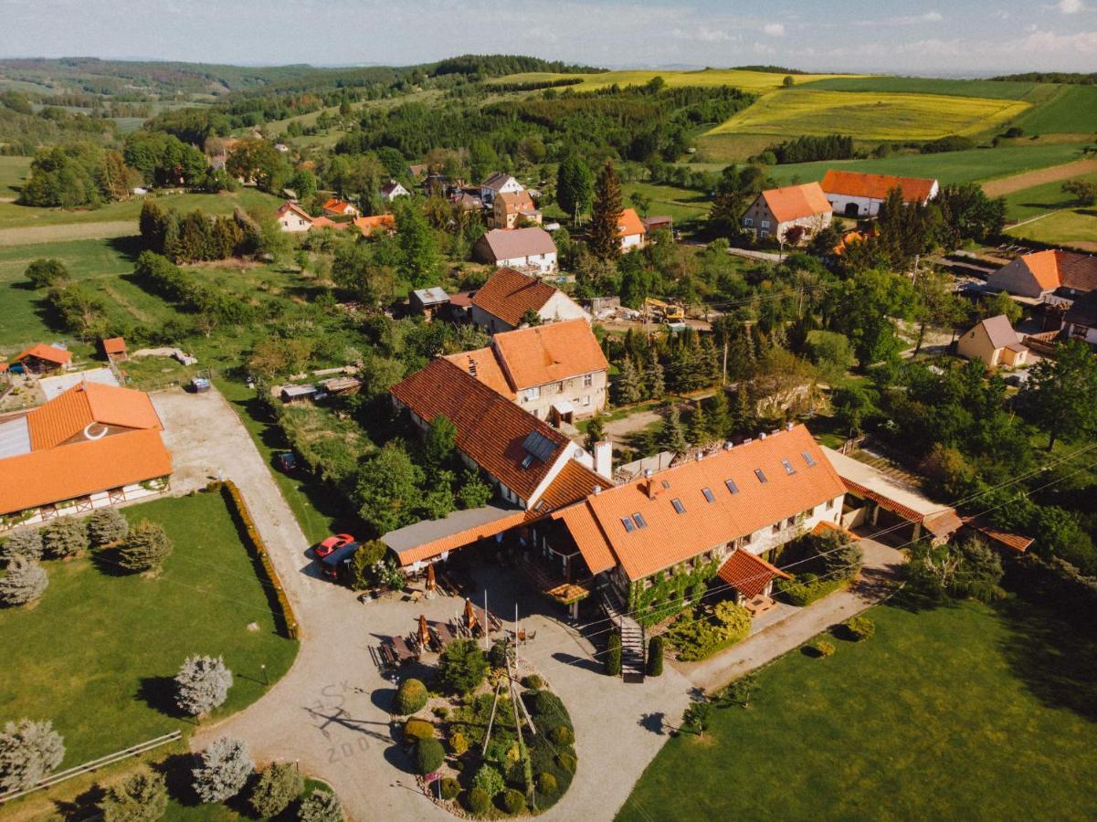 Podkowa Modliszow Villa Buitenkant foto