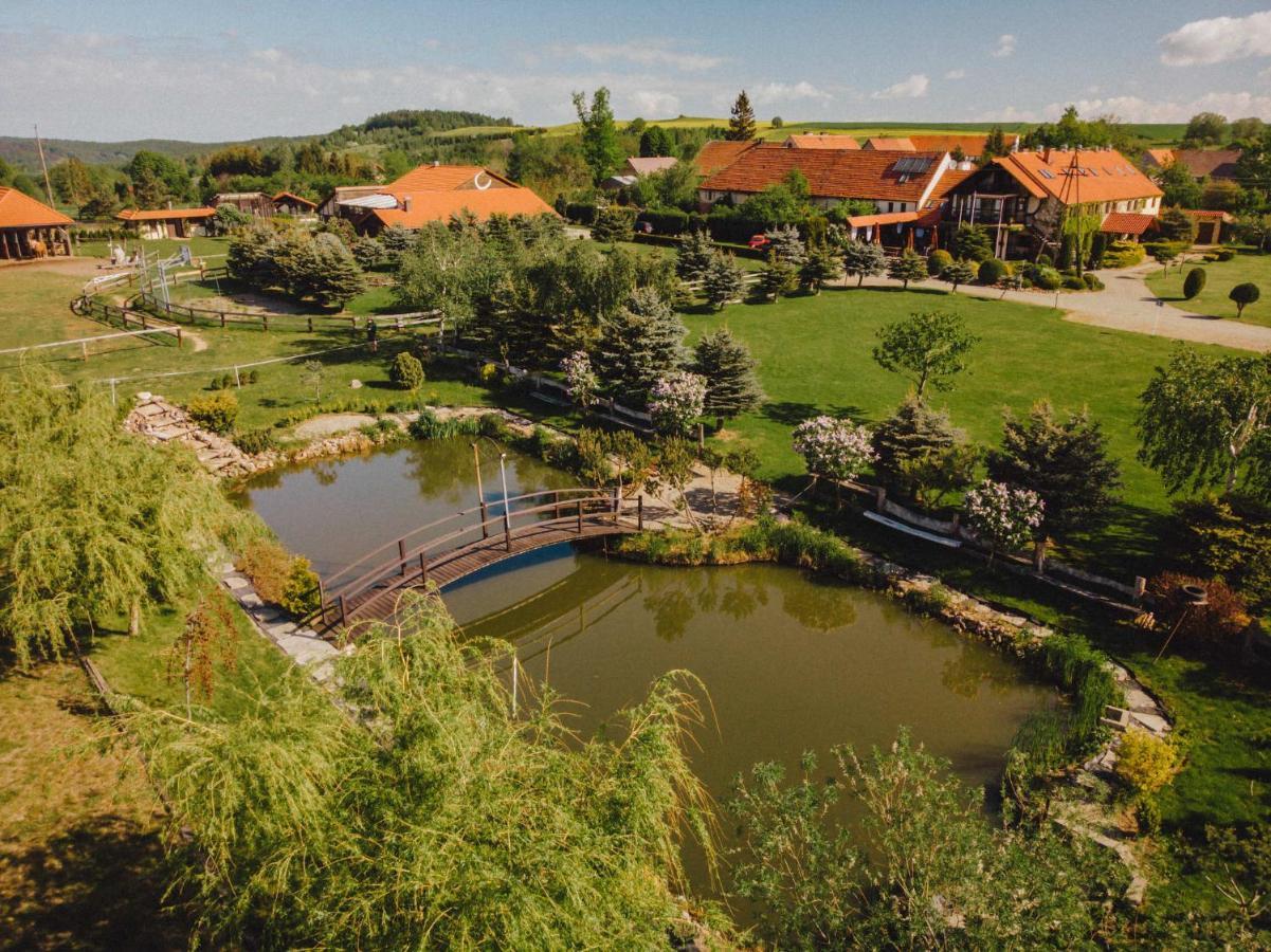 Podkowa Modliszow Villa Buitenkant foto