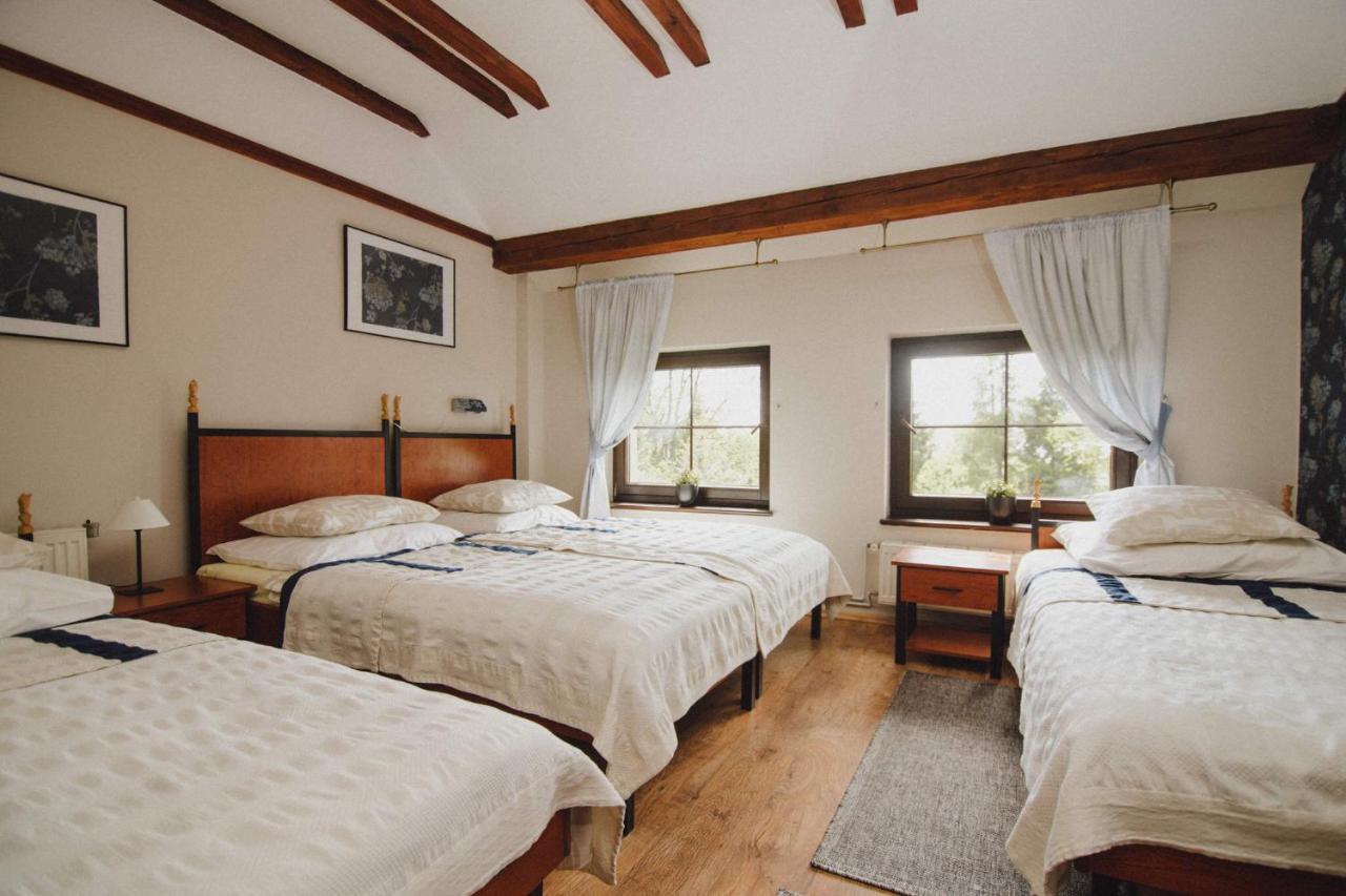 Podkowa Modliszow Villa Buitenkant foto